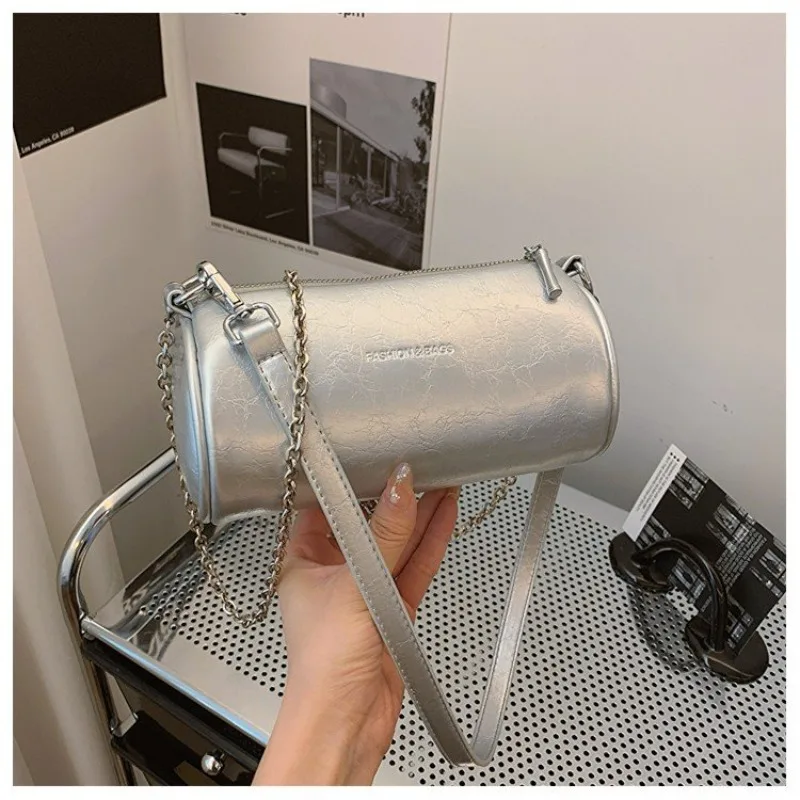 Elegant Commute Handbag for Ladies Luxury Vintage Style Fashionable Leather Multi Scene Daily Bag
Elegant Commute Handbag for Ladies Luxury Vintage Style Fashionable Leather Multi Scene Daily Bag
