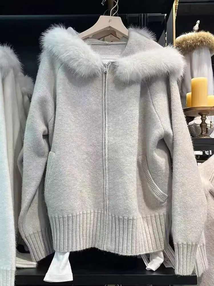 Свитер Brandy BM с американским воротником на молнии, осенне-зимний, повседневный, цветной, с капюшоном, на пуговицах, универсальный кардиган
Свитер Brandy BM с американским воротником на молнии, осенне-зимний, повседневный, цветной, с капюшоном, на пуговицах, универсальный кардиган