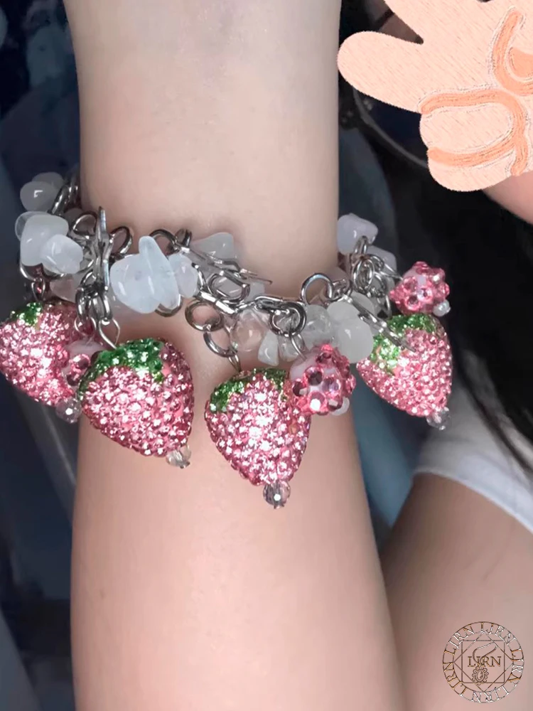 2025 New Bracelet Strawberry Shiny Rhinestone Y2K Cute INS Pink Metal Trendy Accessaries for Women Girl Gifts Jewelry
2025 New Bracelet Strawberry Shiny Rhinestone Y2K Cute INS Pink Metal Trendy Accessaries for Women Girl Gifts Jewelry