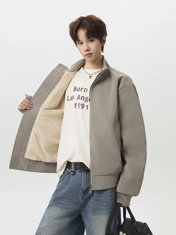 Thiened Fce Lined Men's Cotton Jaet Winter Warm Loose PU Leather Cotton Coat Youth Faion Daily Wear ort Sle Zipp...
Thiened Fce Lined Men's Cotton Jaet Winter Warm Loose PU Leather Cotton Coat Youth Faion Daily Wear ort Sle Zipp...