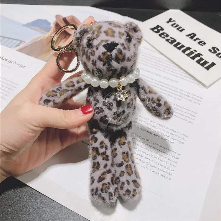 16cm Cartoon Leopard Pearl Necklace Bear Animals Soft Stuffed Plush Toys Hobbies Fashion Backpack Decoration Keychain Gifts
16cm Cartoon Leopard Pearl Necklace Bear Animals Soft Stuffed Plush Toys Hobbies Fashion Backpack Decoration Keychain Gifts