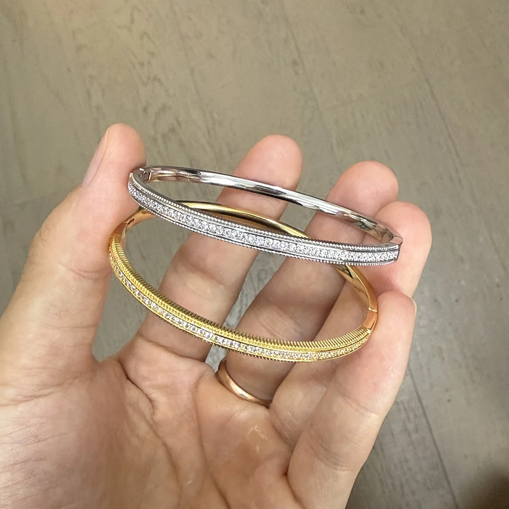 Top Quality Fashion Lovely Bangle Silver Color Jewelry 2025 Trend Bracelet for Women Men Romantic Party Gift Fashion Jewelry
Top Quality Fashion Lovely Bangle Silver Color Jewelry 2025 Trend Bracelet for Women Men Romantic Party Gift Fashion Jewelry