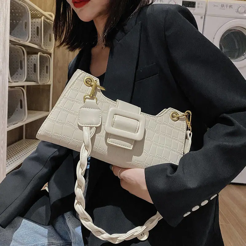 2025 New Casual Baguette Armpit Bag Women's Fashion Foreign Style Niche Internet Celebrity Messenger Portable Shoulder Bag
2025 New Casual Baguette Armpit Bag Women's Fashion Foreign Style Niche Internet Celebrity Messenger Portable Shoulder Bag