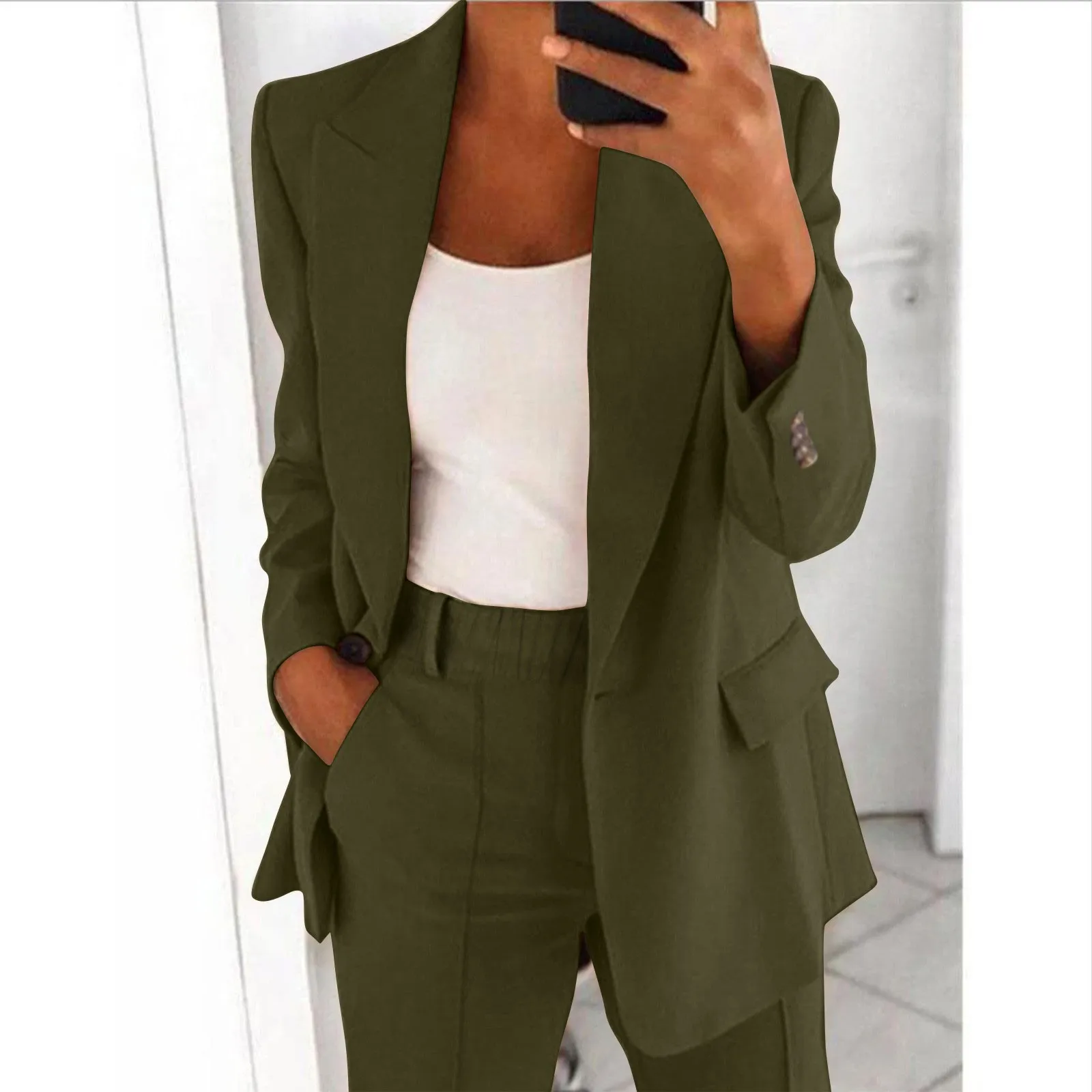 Women's Suit Suit Trousers Two-Piece Solid Colour Fashion Business Button Slim Lapel Cardigan Temperament Suit Jacket Set
Women's Suit Suit Trousers Two-Piece Solid Colour Fashion Business Button Slim Lapel Cardigan Temperament Suit Jacket Set