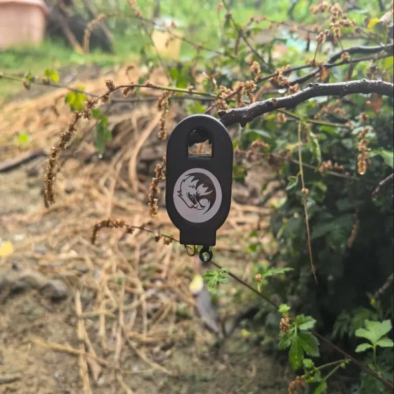 Outdoor Multi-function Hunting Keychain, Quick Setting Trap Clip, Durable PE Material, Suitable For Capturing Chickens And Ducks
Outdoor Multi-function Hunting Keychain, Quick Setting Trap Clip, Durable PE Material, Suitable For Capturing Chickens And Ducks