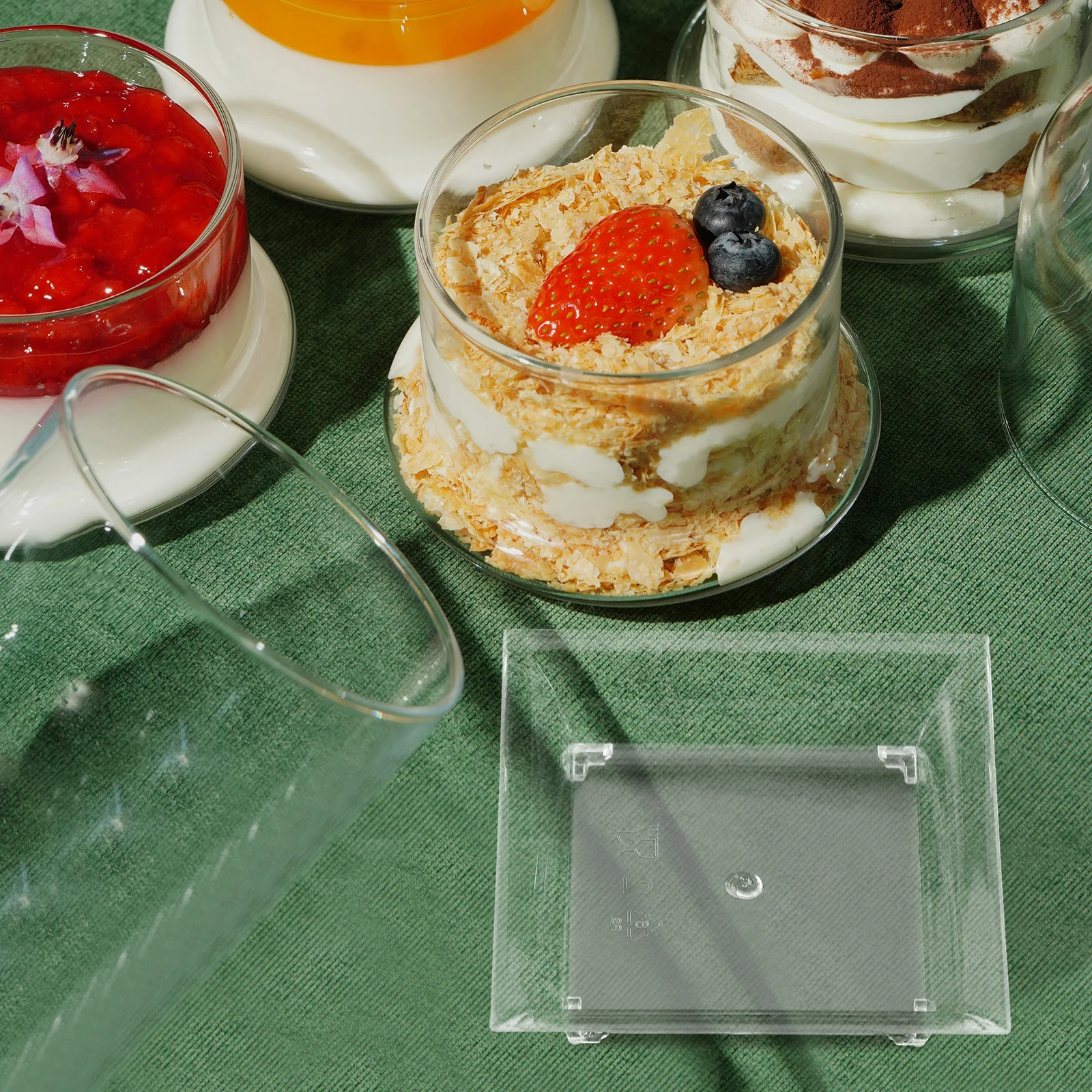 25 Pcs Disposable Party Disc Dessert Tray Appetizer Serving Bowls Plastic Clear Plate Square
25 Pcs Disposable Party Disc Dessert Tray Appetizer Serving Bowls Plastic Clear Plate Square