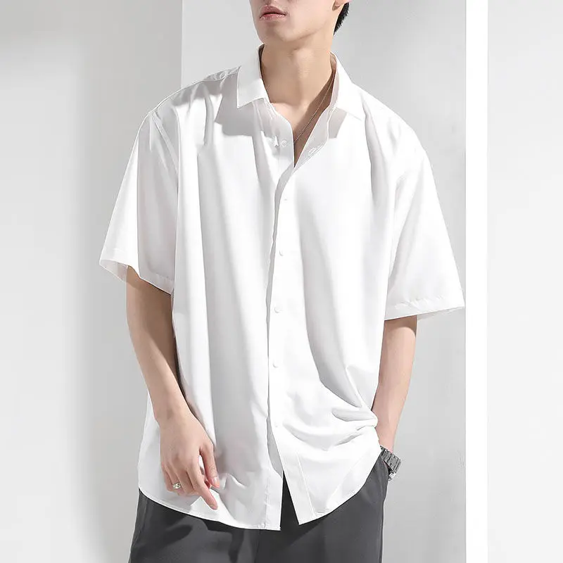 Мужская футболка из ледяного шелка, тонкая летняя повседневная, в корейском стиле, свободного кроя, с откидным воротником, из других материалов
Мужская футболка из ледяного шелка, тонкая летняя повседневная, в корейском стиле, свободного кроя, с откидным воротником, из других материалов