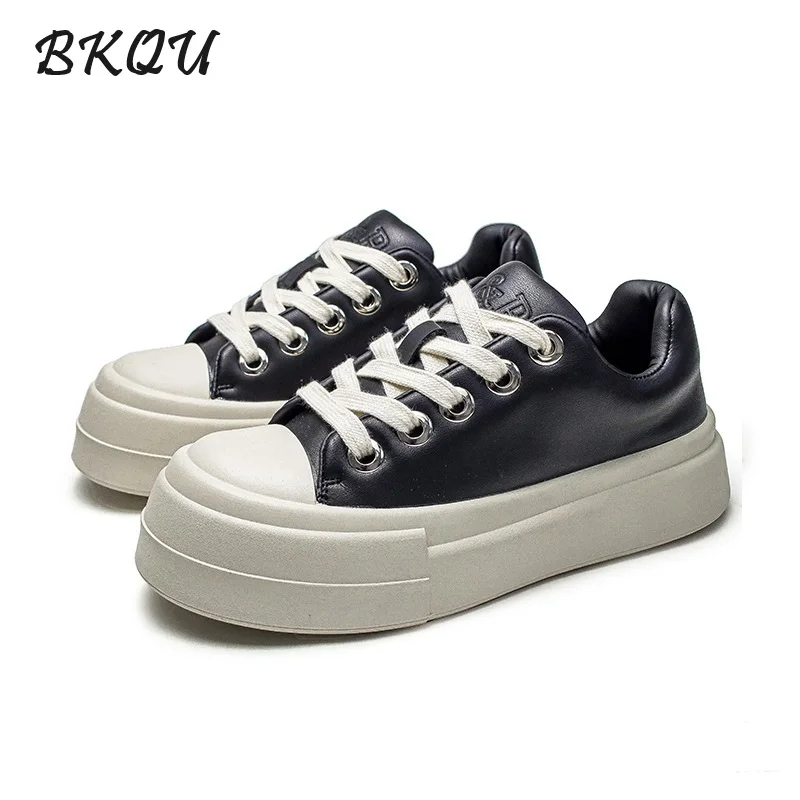 BKQU 2025 New Fall Low-top Leather Shoes with Round Tips and Thick Soles - Trendy, Casual, and Heightening Platform Shoes
BKQU 2025 New Fall Low-top Leather Shoes with Round Tips and Thick Soles - Trendy, Casual, and Heightening Platform Shoes