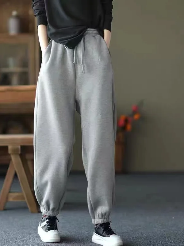 Thickened Embroidered Waist Sporty Casual Pants Women's Autumn Winter Large Size Comfortable Harlan Pants Casual Trousers
Thickened Embroidered Waist Sporty Casual Pants Women's Autumn Winter Large Size Comfortable Harlan Pants Casual Trousers