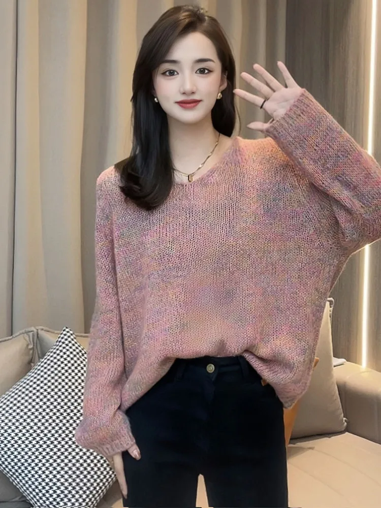 Loose Women's Knitted Sweater Soft Shiny Yarn Fashionable Lazy Versatile Top Korean Style V-neck Long Sleeve Winter New Arrival
Loose Women's Knitted Sweater Soft Shiny Yarn Fashionable Lazy Versatile Top Korean Style V-neck Long Sleeve Winter New Arrival