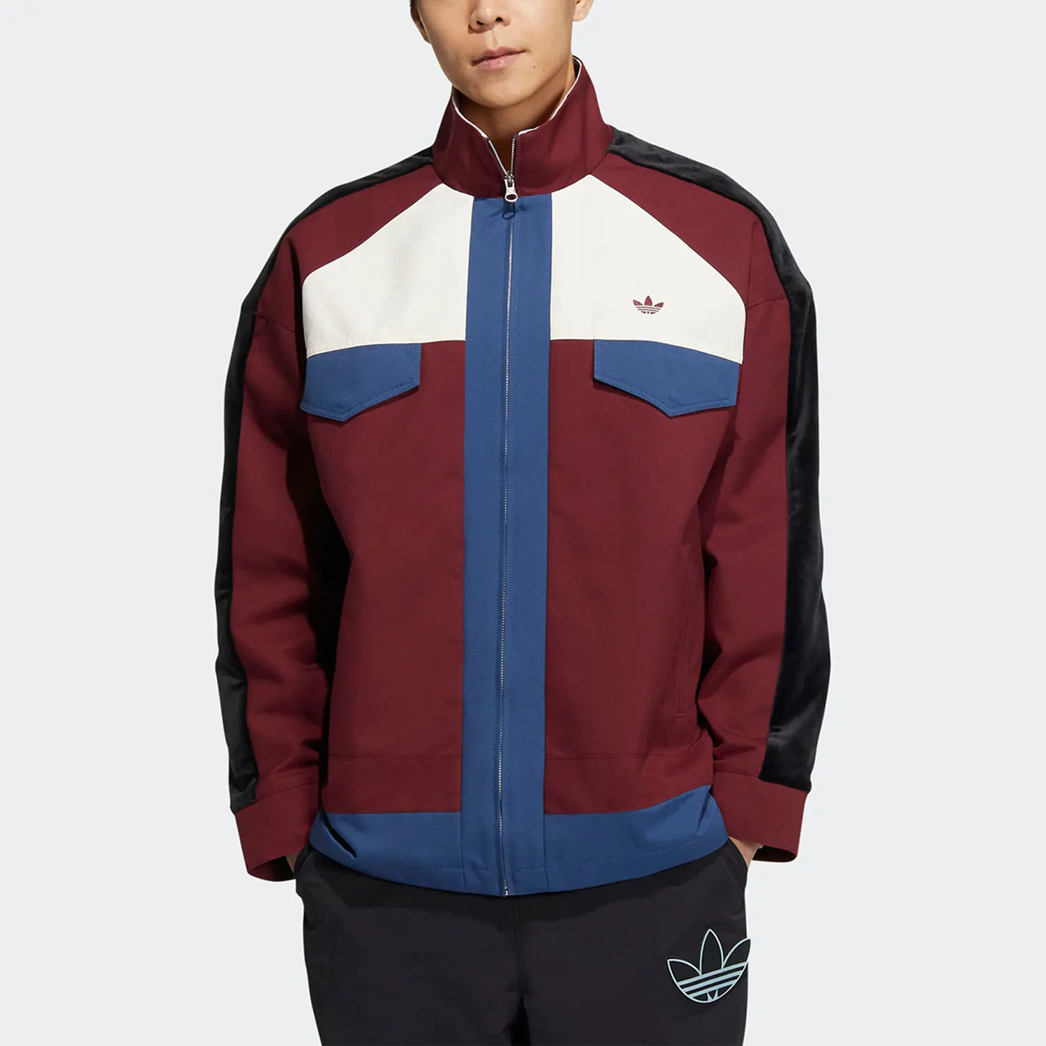 Adidas genuine Three Stripes Spring New Men's Sports Jacket HY7237
Adidas genuine Three Stripes Spring New Men's Sports Jacket HY7237