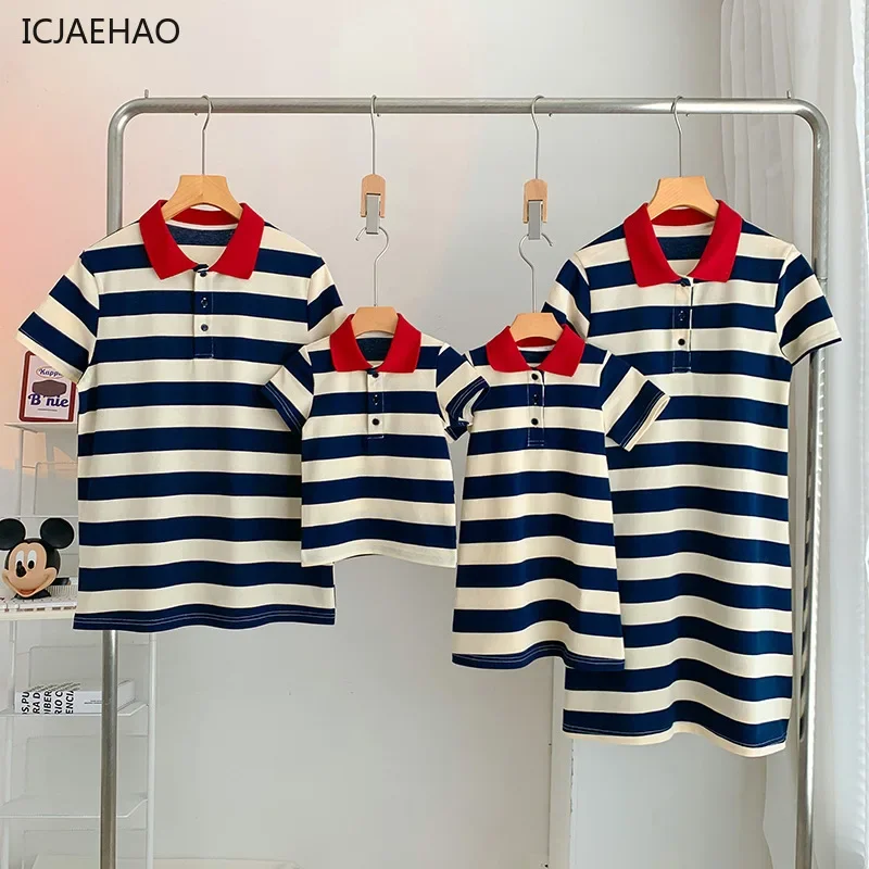 2025 New Parent-child Dress For A Family Of Three Westernized Summer Striped Dress T-shirt Holiday Tourism Mother-daughter
2025 New Parent-child Dress For A Family Of Three Westernized Summer Striped Dress T-shirt Holiday Tourism Mother-daughter