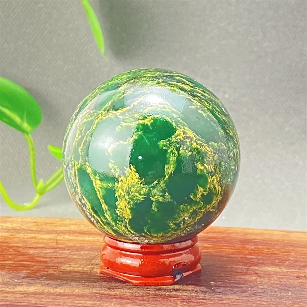 Natural Rare Emerald Crystal Ball Hand-polished And Polished Magic Massage Ball Therapeutic Meditation Home Decoration + Base
Natural Rare Emerald Crystal Ball Hand-polished And Polished Magic Massage Ball Therapeutic Meditation Home Decoration + Base