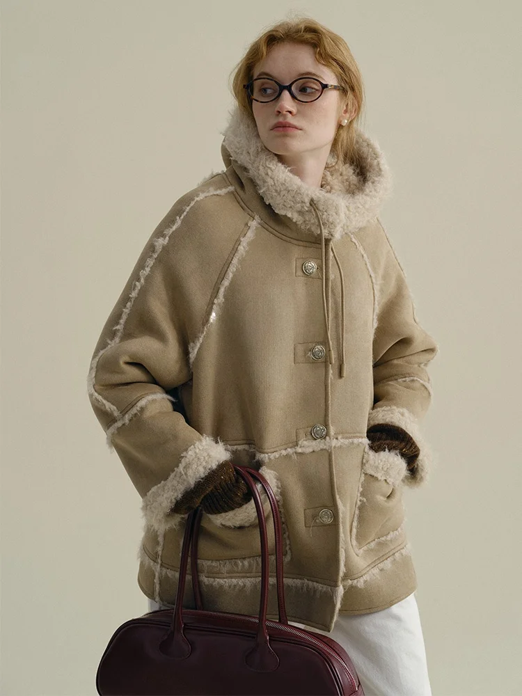 Пальто Rina Berry из замши с меховой подкладкой и капюшоном, уютное теплое зимнее пальто средней длины на пуговицах из полиэстера с длинными рукавами
Пальто Rina Berry из замши с меховой подкладкой и капюшоном, уютное теплое зимнее пальто средней длины на пуговицах из полиэстера с длинными рукавами