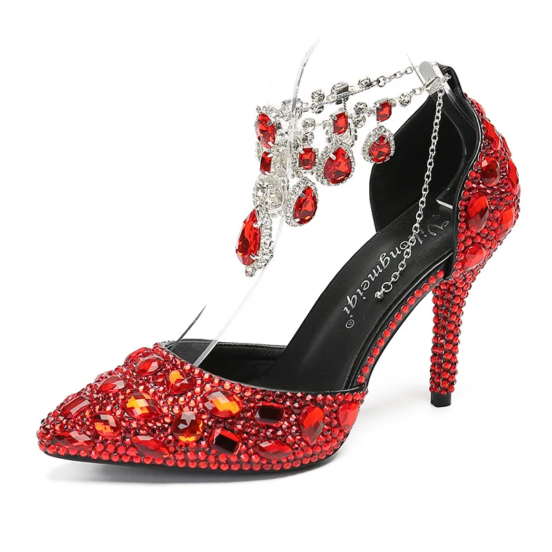 Роскошные модные туфли-лодочки ручной работы с полным покрытием стразами, с кристаллами и подвесками, на высоком каблуке, для банкетов, вечеринок, выпускных и свадеб
Роскошные модные туфли-лодочки ручной работы с полным покрытием стразами, с кристаллами и подвесками, на высоком каблуке, для банкетов, вечеринок, выпускных и свадеб