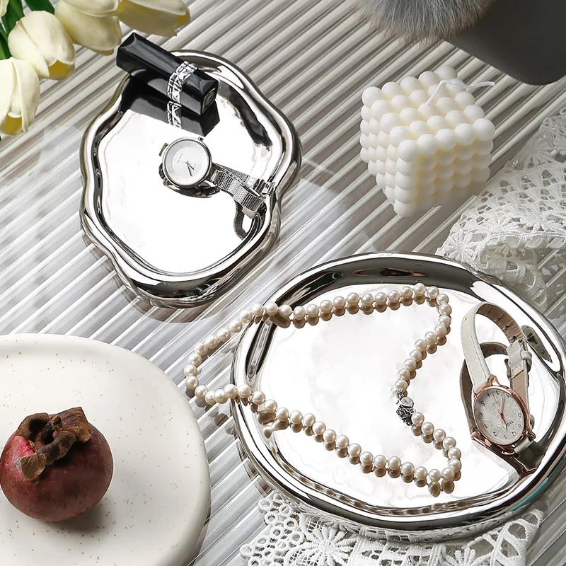 Simple Creative Decorative Dessert Tray Storage Light Luxury Silver Jewelry Dessert Decoration Tray Ornaments Ins Storage Tray
Simple Creative Decorative Dessert Tray Storage Light Luxury Silver Jewelry Dessert Decoration Tray Ornaments Ins Storage Tray