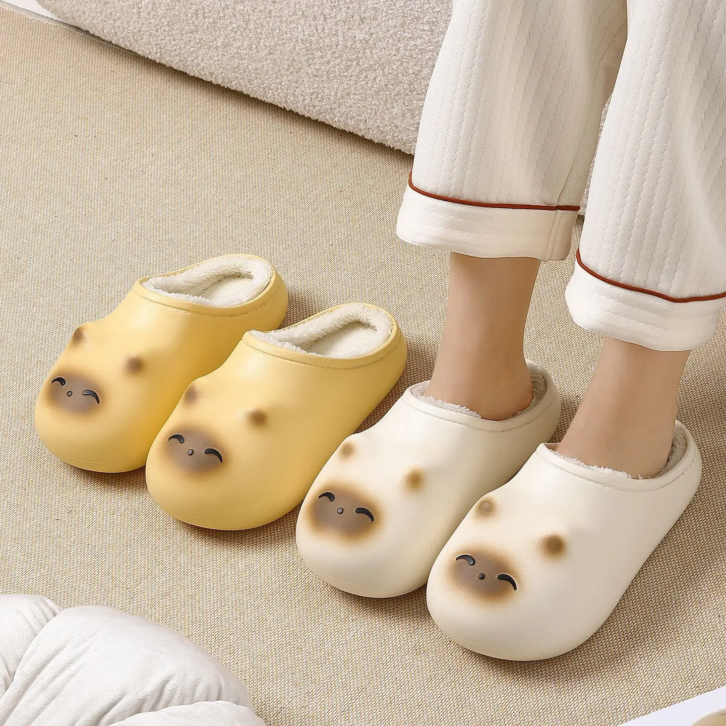 Cute Plush Cat Slippers Women Winter Warm Soft Furry waterproof Indoor House Shoes Cozy Anti Slip Thick Home Bedroom Footwear
Cute Plush Cat Slippers Women Winter Warm Soft Furry waterproof Indoor House Shoes Cozy Anti Slip Thick Home Bedroom Footwear