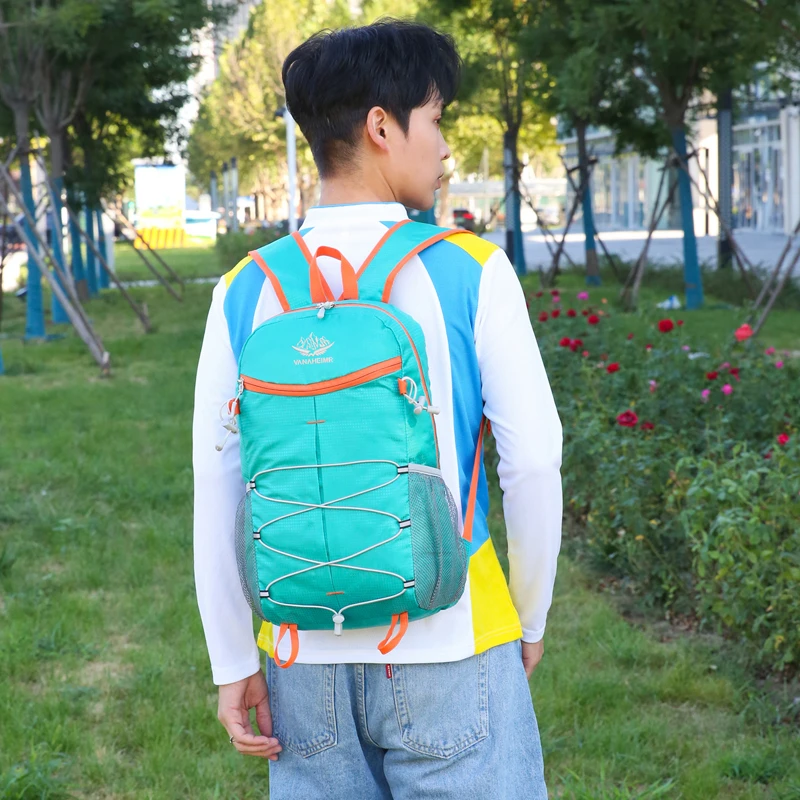 Портативный рюкзак большой вместимости для занятий спортом на открытом воздухе, подходит для езды на велосипеде, рыбалки, кемпинга, пешего туризма и путешествий. Быстроскладной конструкции.
Портативный рюкзак большой вместимости для занятий спортом на открытом воздухе, подходит для езды на велосипеде, рыбалки, кемпинга, пешего туризма и путешествий. Быстроскладной конструкции.