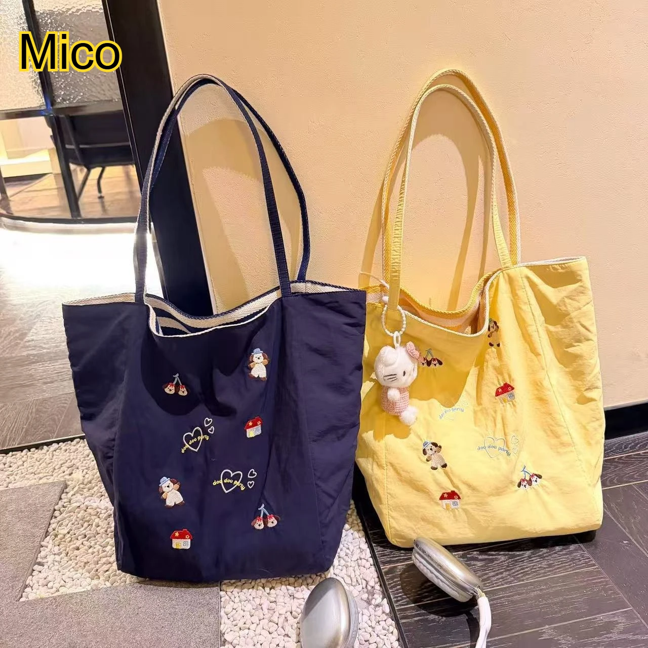 Embroidered Tote Bag Women 2025 Korean Ins Slouchy Large Capacity Double-Sided Shoulder Bag Work Travel Casual Organizer Handbag
Embroidered Tote Bag Women 2025 Korean Ins Slouchy Large Capacity Double-Sided Shoulder Bag Work Travel Casual Organizer Handbag