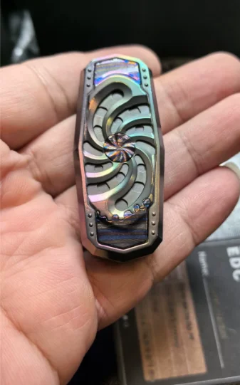 Used EDC CHIMAGO Trendy Play Monument "Beast" Zirconia Material EDC Stress Relief Toy
Used EDC CHIMAGO Trendy Play Monument "Beast" Zirconia Material EDC Stress Relief Toy
