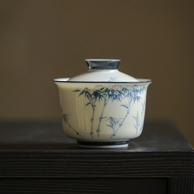 140ML Jade Porcelain Underglaze Blue and White Hand-painted Cover Bowl Household Ceramic Bamboo Tea Bowl Kung Fu TeaSet Tea Bowl
140ML Jade Porcelain Underglaze Blue and White Hand-painted Cover Bowl Household Ceramic Bamboo Tea Bowl Kung Fu TeaSet Tea Bowl