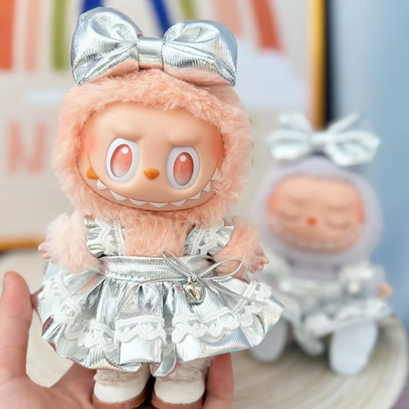 Кукольная одежда для 15/17 см Labubu, серебряная юбка с лунным светом, галстук-бабочка, наборы головных уборов, 2 шт./упак., плюшевое хлопковое кукольное платье, украшение, подарок
Кукольная одежда для 15/17 см Labubu, серебряная юбка с лунным светом, галстук-бабочка, наборы головных уборов, 2 шт./упак., плюшевое хлопковое кукольное платье, украшение, подарок