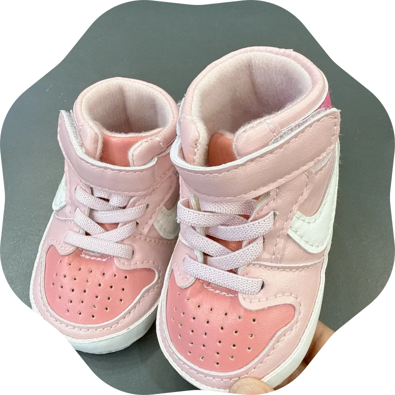 Fashion 0-1 Year Old Baby Shoes Color Block Decoration Baby Boots For Girls Aan Boys Baby Walking Shoes Baby Shoes
Fashion 0-1 Year Old Baby Shoes Color Block Decoration Baby Boots For Girls Aan Boys Baby Walking Shoes Baby Shoes