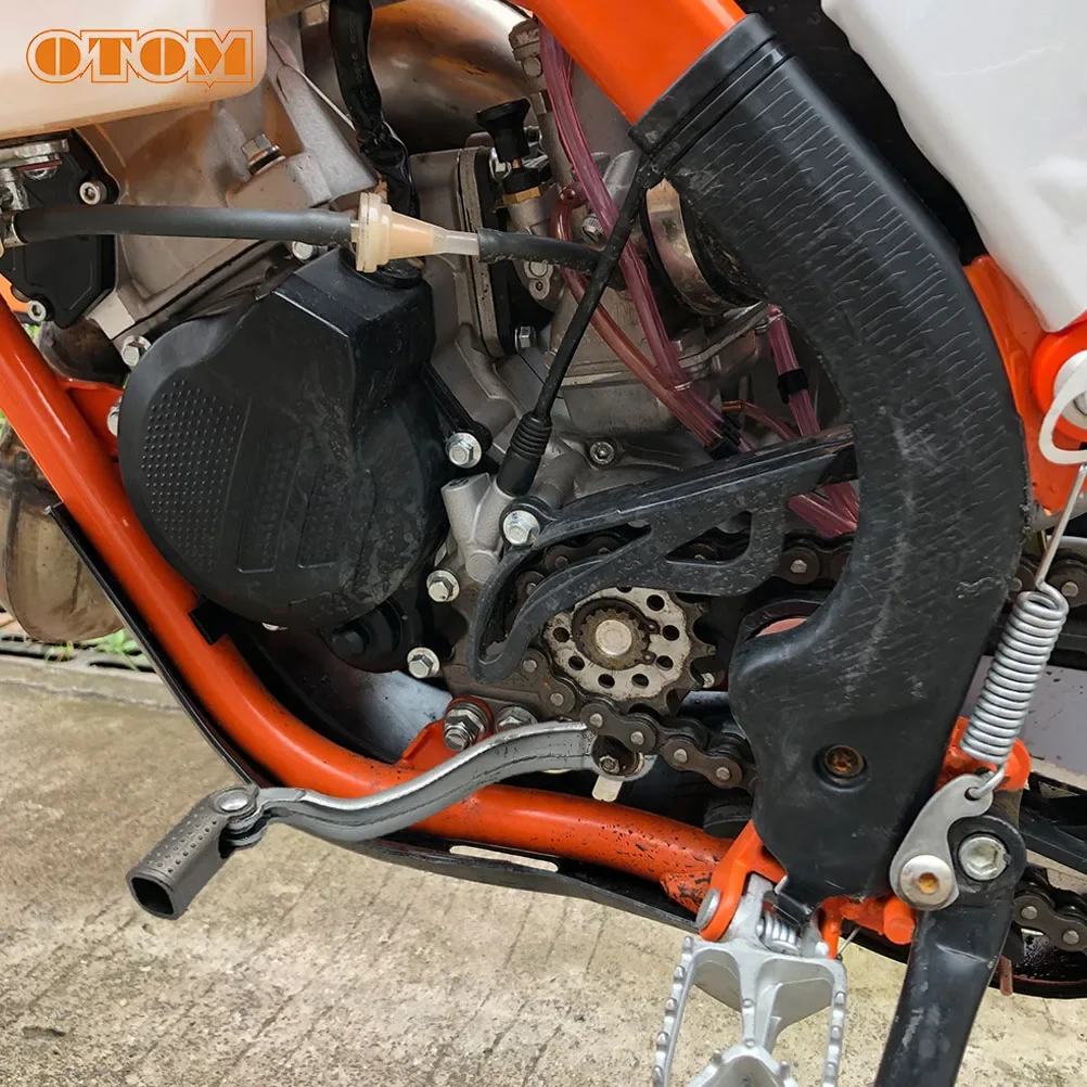 Motorcycle Gear Shift Lever CNC Folding Aluminum Tip Pedal Shift Arm For Koshine 85cc 105cc XN85 XN105 2-stroke Engine Dirt Bike
Motorcycle Gear Shift Lever CNC Folding Aluminum Tip Pedal Shift Arm For Koshine 85cc 105cc XN85 XN105 2-stroke Engine Dirt Bike