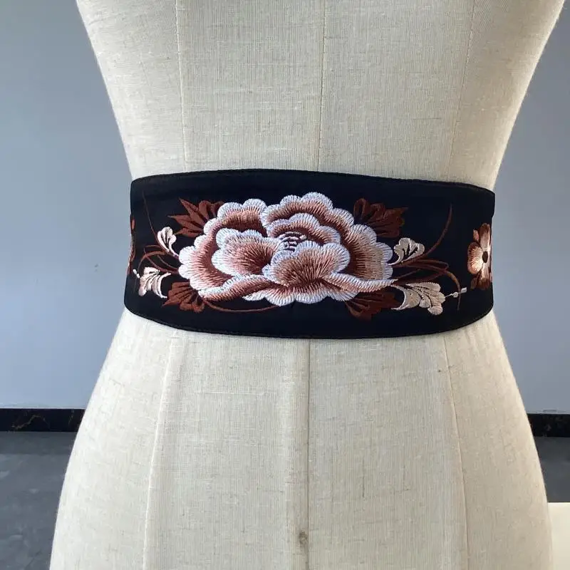 Chinese style hand-embroidered waistband fashion embroidery ladies ethnic style skirt dress belt clothing accessories
Chinese style hand-embroidered waistband fashion embroidery ladies ethnic style skirt dress belt clothing accessories