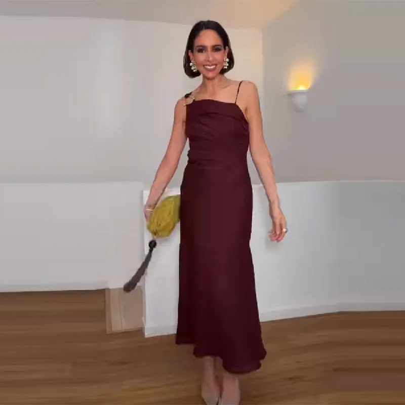 Women Vintage Solid Ruched Cami Dress Elegant Sleeveless Asymmetric One Shoulder Satin Dress Lady Cocktail Party Evening Outfit
Women Vintage Solid Ruched Cami Dress Elegant Sleeveless Asymmetric One Shoulder Satin Dress Lady Cocktail Party Evening Outfit