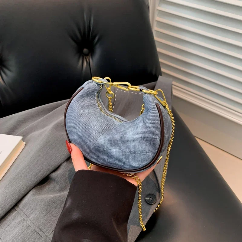 Small Bag with Niche Design for Women 2024 New Summer Single Shoulder Crossbody Bag, High-end Texture Popular Denim Crescent Bag
Small Bag with Niche Design for Women 2024 New Summer Single Shoulder Crossbody Bag, High-end Texture Popular Denim Crescent Bag