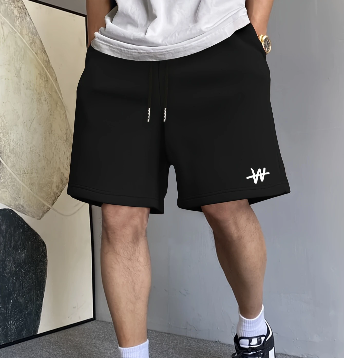 Мужские летние модные повседневные шорты с буквенным принтом, свободного кроя, с эластичным поясом и шнурком, подходят для повседневной носки
Мужские летние модные повседневные шорты с буквенным принтом, свободного кроя, с эластичным поясом и шнурком, подходят для повседневной носки