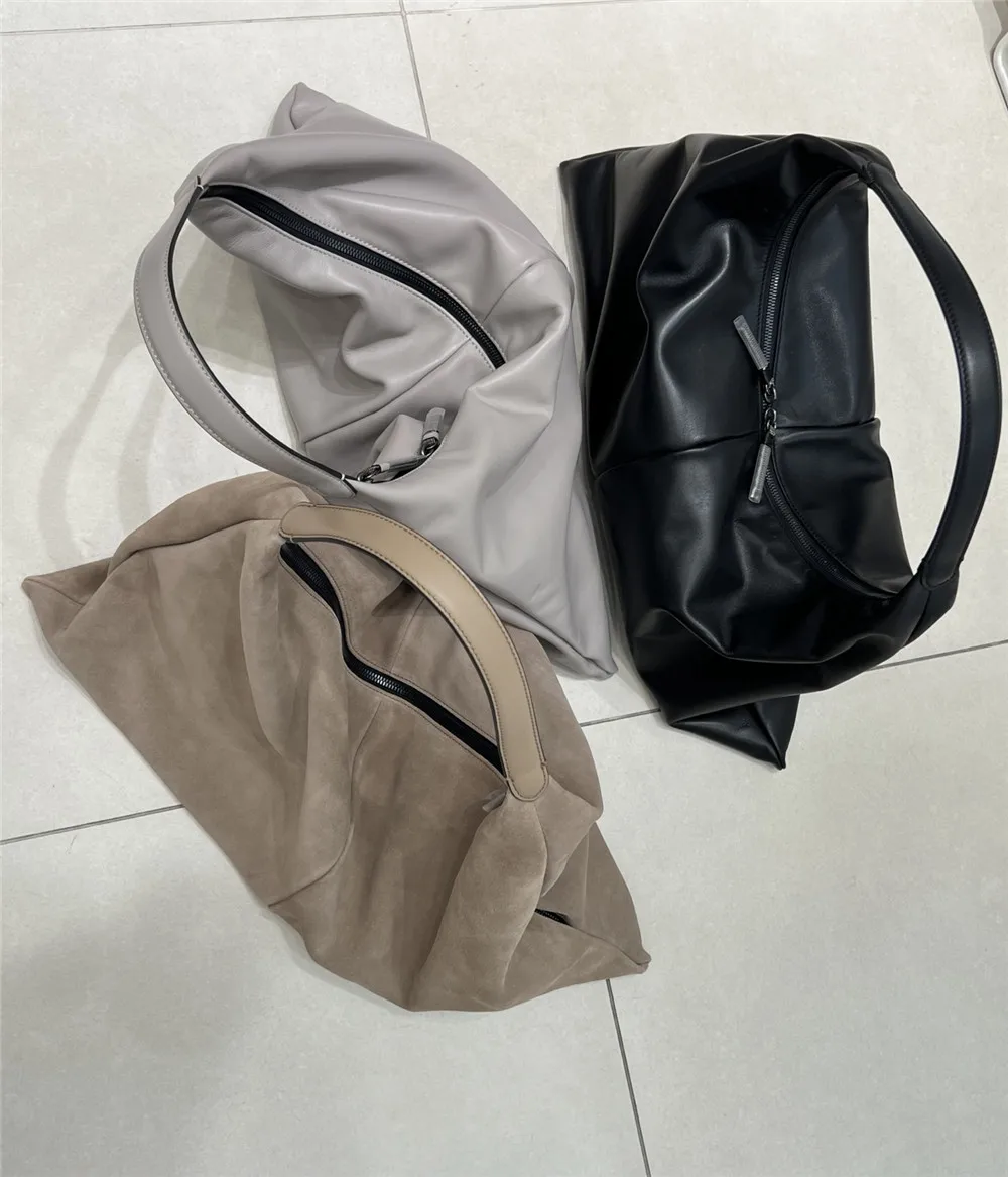 Fashionable Versatile Women's Shoulder Bag Large Capacity Messenger Tote Bag Ladies bag
Fashionable Versatile Women's Shoulder Bag Large Capacity Messenger Tote Bag Ladies bag