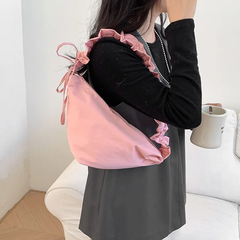 Cute Triangular Underarm Bag 2025 Pink Girl's Versatile Korean Casual Wrinkle Lightweight Nylon Shoulder Bag For Women
Cute Triangular Underarm Bag 2025 Pink Girl's Versatile Korean Casual Wrinkle Lightweight Nylon Shoulder Bag For Women