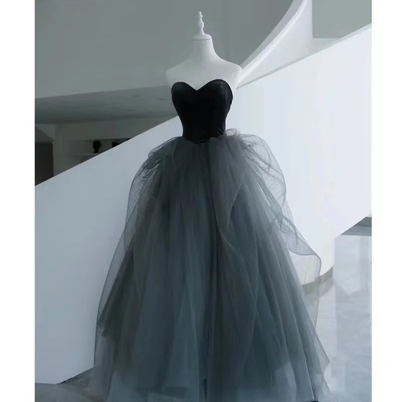 Luxury Grey Evening Dresses A-Line Classic Sweetheart Sleeveless Tulle Backless Floor-Length Prom Party Gowns Women For Weddings
Luxury Grey Evening Dresses A-Line Classic Sweetheart Sleeveless Tulle Backless Floor-Length Prom Party Gowns Women For Weddings