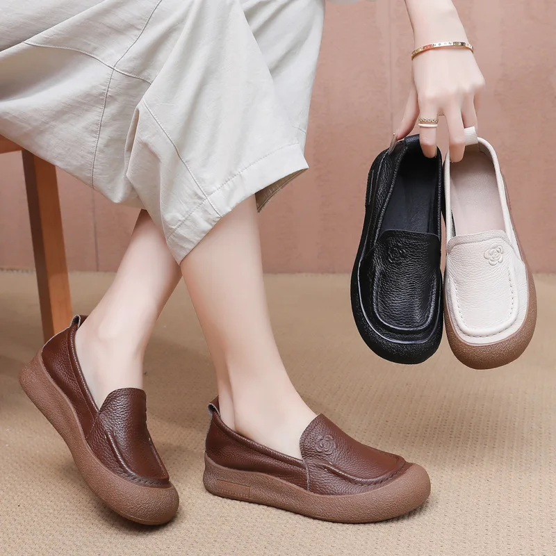 Leather Flat Bottom Women's Shoes Soft Surface Comfortable All-Match Mid-Year Women's Leather Shoes round Head Breathable Tra...
Leather Flat Bottom Women's Shoes Soft Surface Comfortable All-Match Mid-Year Women's Leather Shoes round Head Breathable Tra...