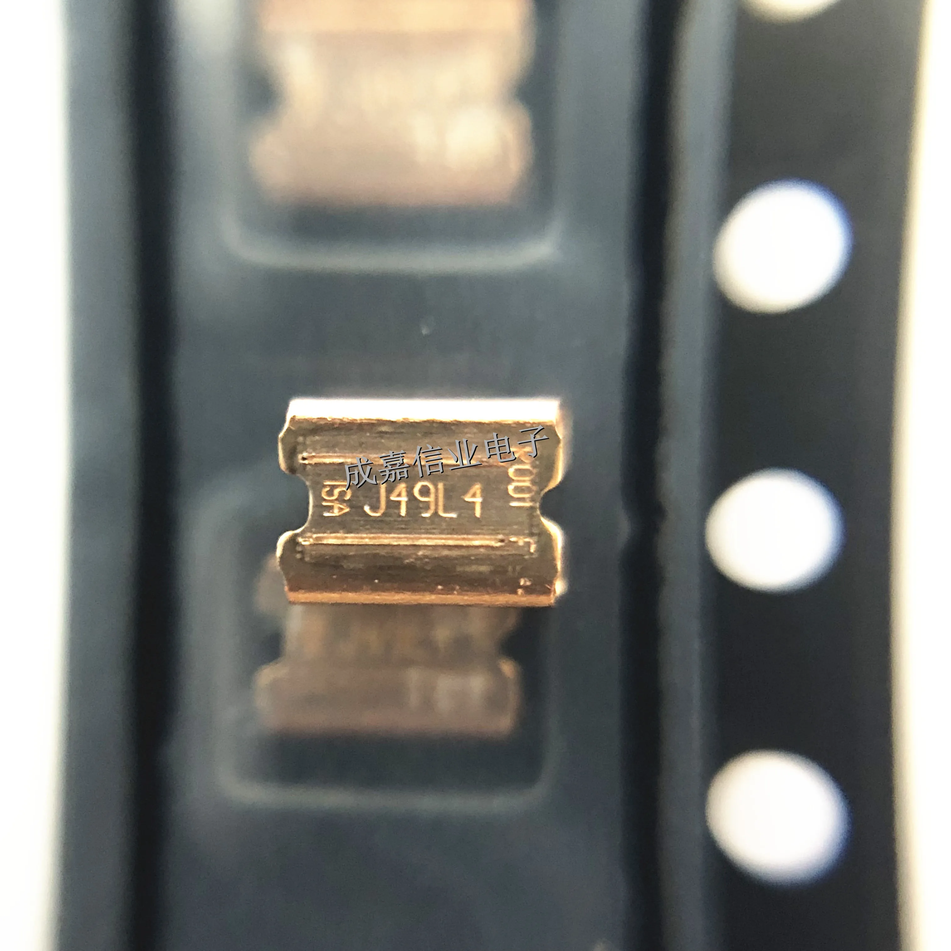 10pcs/Lot BVN-M-R001-1.0 Chip Resistor 1mΩ ±1% 1216 7W ±50ppm/℃ Operation Temperature;-65℃~+170℃
10pcs/Lot BVN-M-R001-1.0 Chip Resistor 1mΩ ±1% 1216 7W ±50ppm/℃ Operation Temperature;-65℃~+170℃