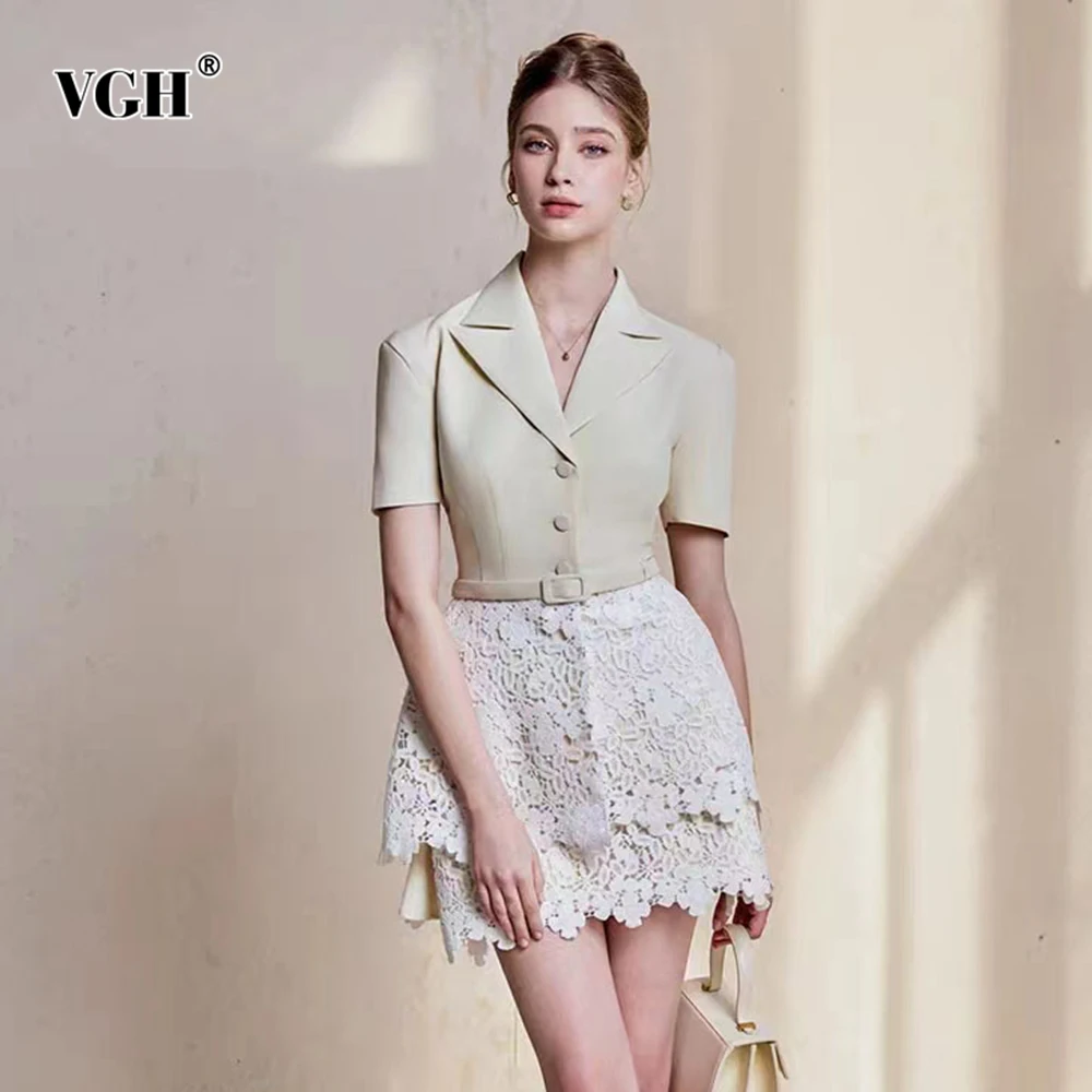 VGH Slim Hit Color Spliced Lace Mini Two Piece Sets For Women V Neck Short Sleeve Top High Waist Mini Skirt Chic Set Female New
VGH Slim Hit Color Spliced Lace Mini Two Piece Sets For Women V Neck Short Sleeve Top High Waist Mini Skirt Chic Set Female New