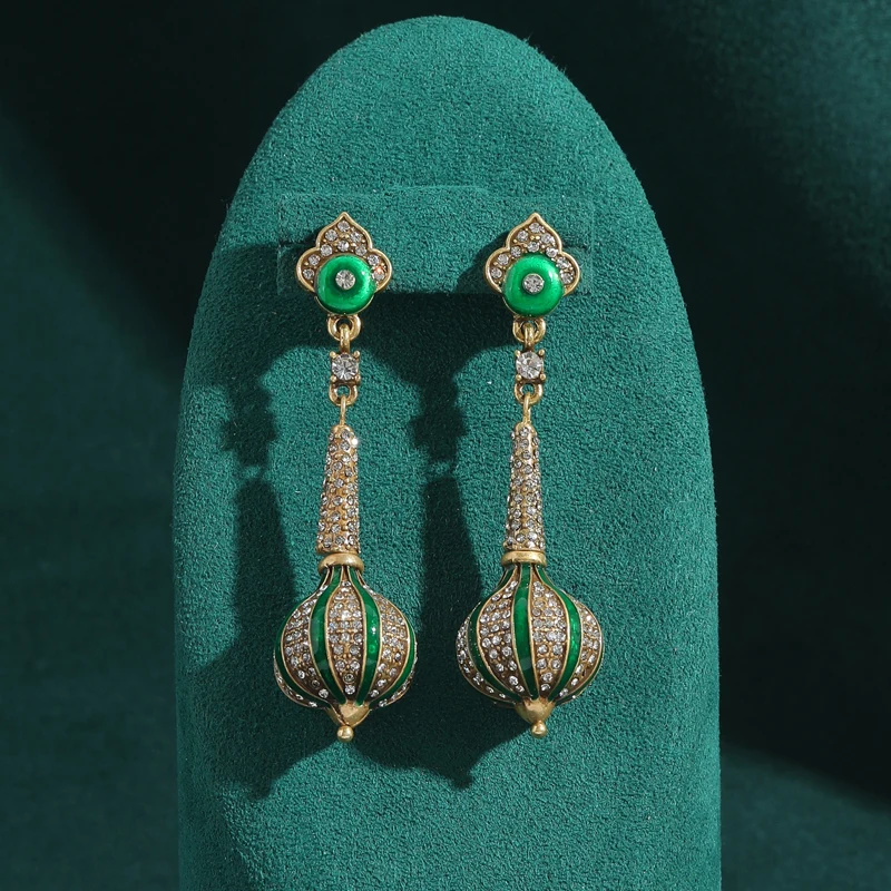 Antique Hot Air Balloon Long Dangle Pendant Earrings for Women Green Rhinestone Retro Gold Color Vintage Jewelry Designer Luxury
Antique Hot Air Balloon Long Dangle Pendant Earrings for Women Green Rhinestone Retro Gold Color Vintage Jewelry Designer Luxury