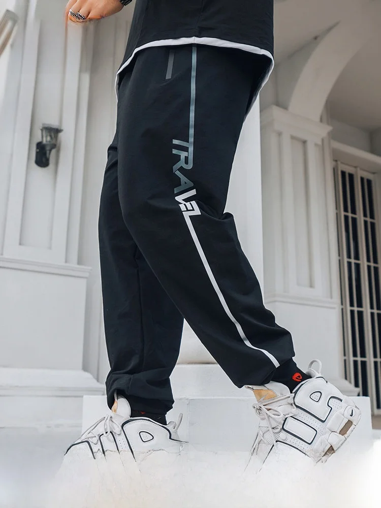 Мужские повседневные брюки больших размеров с эластичной талией, с принтом, с манжетами, в стиле Харадзюку, весенне-осенние, модные, больших размеров
Мужские повседневные брюки больших размеров с эластичной талией, с принтом, с манжетами, в стиле Харадзюку, весенне-осенние, модные, больших размеров