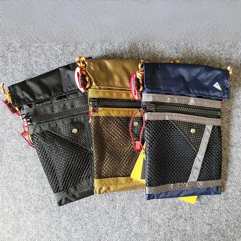 Lightweight Mini Phone Shoulder Bag, Unisex Small Crossbody Pouch for Outdoor Sports Casual Wear
Lightweight Mini Phone Shoulder Bag, Unisex Small Crossbody Pouch for Outdoor Sports Casual Wear