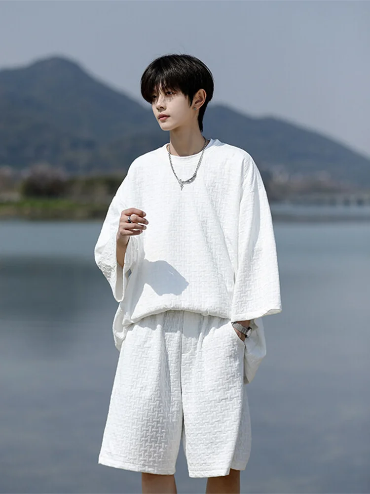 Мужская футболка свободного кроя из тонкого ледяного шелка с коротким рукавом, больших размеров, модная, летняя, универсальная, дышащая, с круглым вырезом, повседневная
Мужская футболка свободного кроя из тонкого ледяного шелка с коротким рукавом, больших размеров, модная, летняя, универсальная, дышащая, с круглым вырезом, повседневная