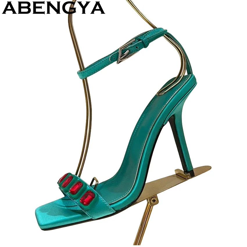 Crystal Gem-setting Thin High Heels Shoes Women Summer Sexy Open Toe Gladiator Slingback Sandals Quality Dress Party Shoes Mujer
Crystal Gem-setting Thin High Heels Shoes Women Summer Sexy Open Toe Gladiator Slingback Sandals Quality Dress Party Shoes Mujer
