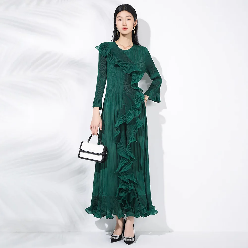 Женское плиссированное платье Miyake, новинка весны 20%, однотонное, модное, с грибком, с круглым вырезом, рукавами-колокольчиками, юбка средней длины с плотным краем
Женское плиссированное платье Miyake, новинка весны 20%, однотонное, модное, с грибком, с круглым вырезом, рукавами-колокольчиками, юбка средней длины с плотным краем