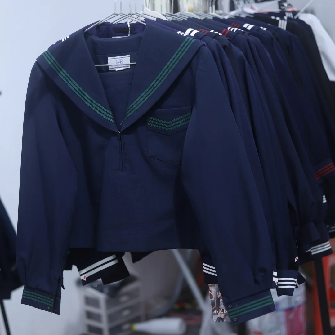 Winter Uniform Top Basic Style Princess Line Japanese Made School Uniform Sailor Suit Vintage JK Student Outfit Long Sleeve
Winter Uniform Top Basic Style Princess Line Japanese Made School Uniform Sailor Suit Vintage JK Student Outfit Long Sleeve