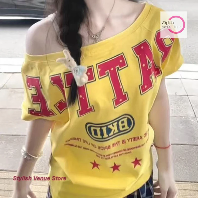 Summer dopamine bright yellow letter printed T-shirt female American fashion retro spice girl diagonal shoulder short sleeves
Summer dopamine bright yellow letter printed T-shirt female American fashion retro spice girl diagonal shoulder short sleeves