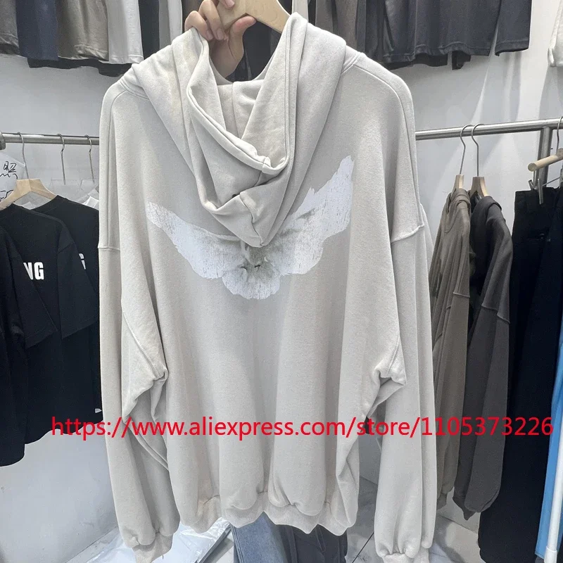 Pigeon Print KANYE WEST Hooded Sweatshirt High quality Loose Casual Hooded Sweatshirt Men's and Women's Pullover
Pigeon Print KANYE WEST Hooded Sweatshirt High quality Loose Casual Hooded Sweatshirt Men's and Women's Pullover
