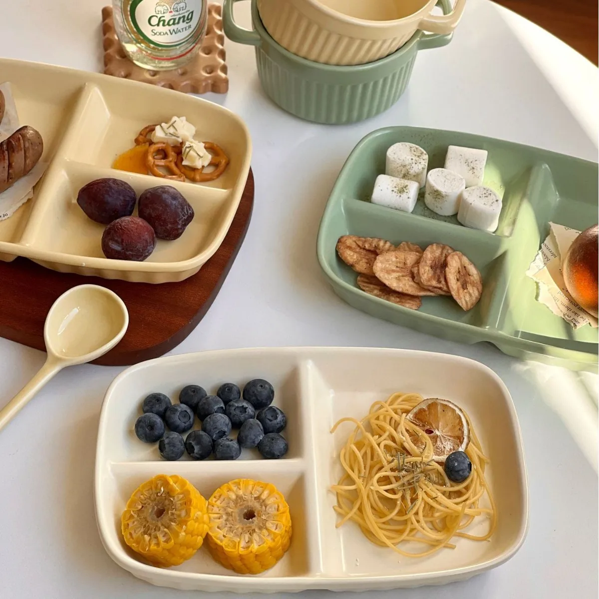 Korean Reduced-fat Dinner Plate Family Three Square Plate Quantitative Ceramic Tableware Children's Breakfast Plate
Korean Reduced-fat Dinner Plate Family Three Square Plate Quantitative Ceramic Tableware Children's Breakfast Plate