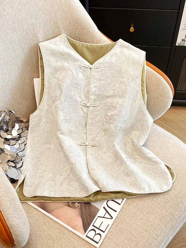 Новая китайская жилетка с тяжелой вышивкой, V-образным вырезом, боковыми разрезами, в национальном стиле Тан, летний женский топ
Новая китайская жилетка с тяжелой вышивкой, V-образным вырезом, боковыми разрезами, в национальном стиле Тан, летний женский топ
