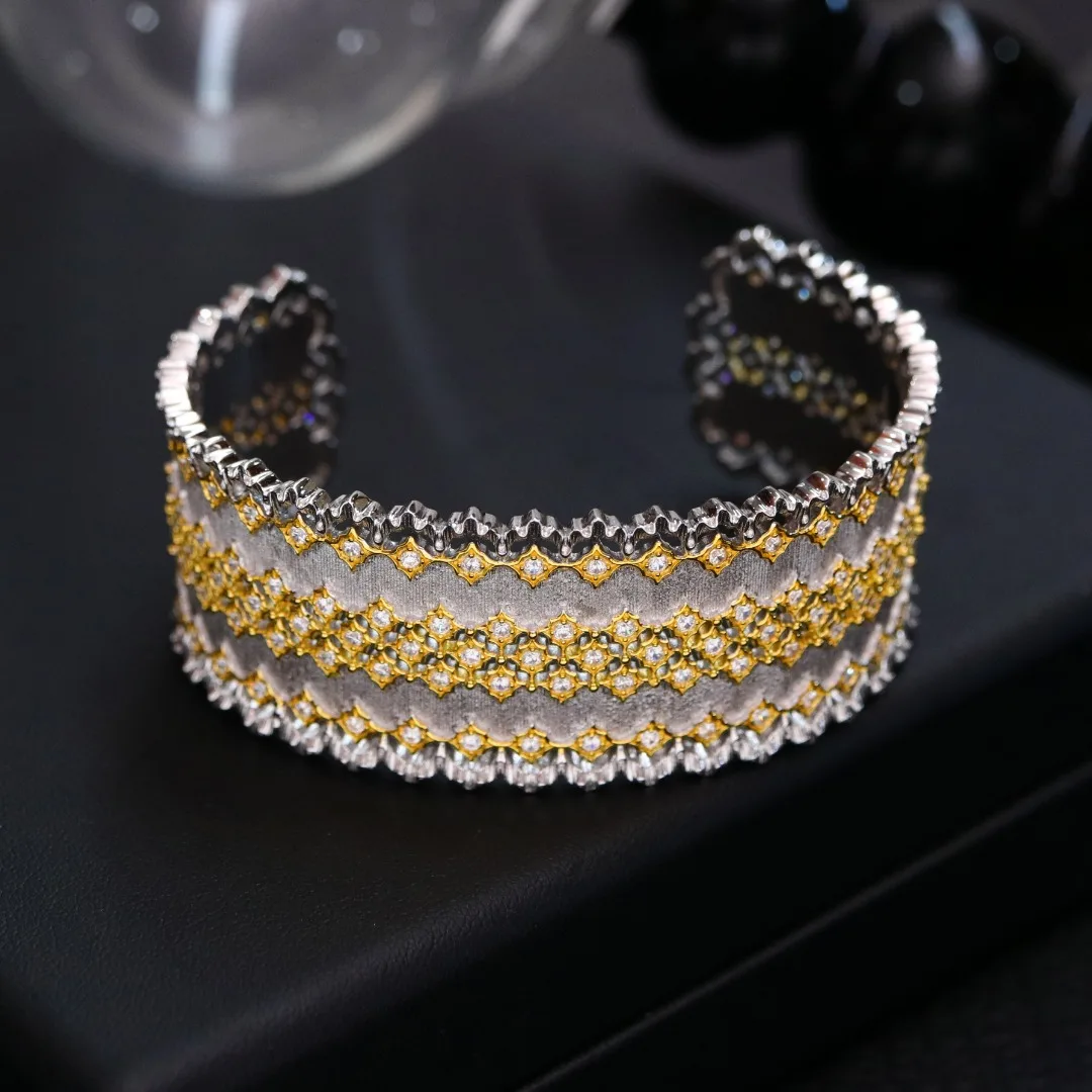 Solid 925 Sterling Silver Plated with Thick 18K Gold Zircons Bangles or Bracelets for Unisex or Women Fine Hoiday's Presents
Solid 925 Sterling Silver Plated with Thick 18K Gold Zircons Bangles or Bracelets for Unisex or Women Fine Hoiday's Presents